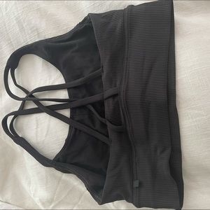 Lululemon strong hold sports bra